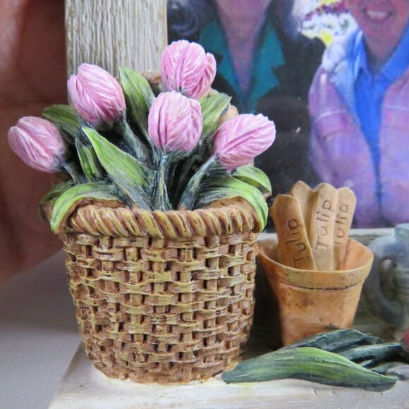 Gardening (3) Floral themed Picture Frames - Picture 11 of 14